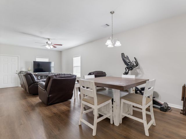955 County Road 385, Palacios, TX 77465
