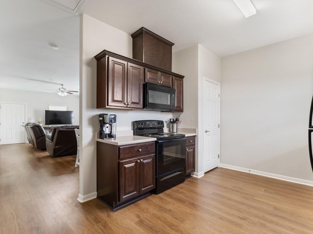 955 County Road 385, Palacios, TX 77465