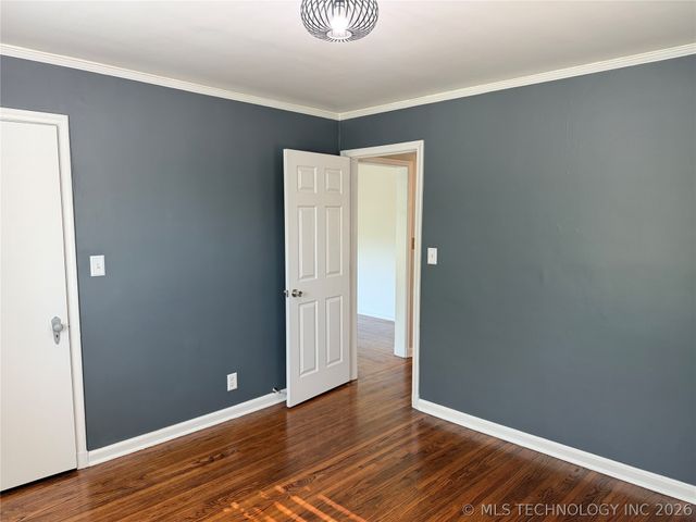 927 S Toledo Avenue, Tulsa, OK 74112