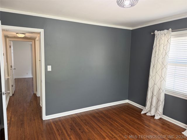 927 S Toledo Avenue, Tulsa, OK 74112
