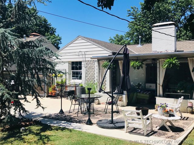 927 S Toledo Avenue, Tulsa, OK 74112