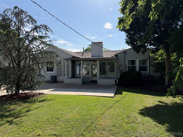 927 S Toledo Avenue, Tulsa, OK 74112
