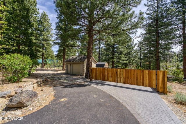16470 Snow Flower Drive, Reno, NV 89511