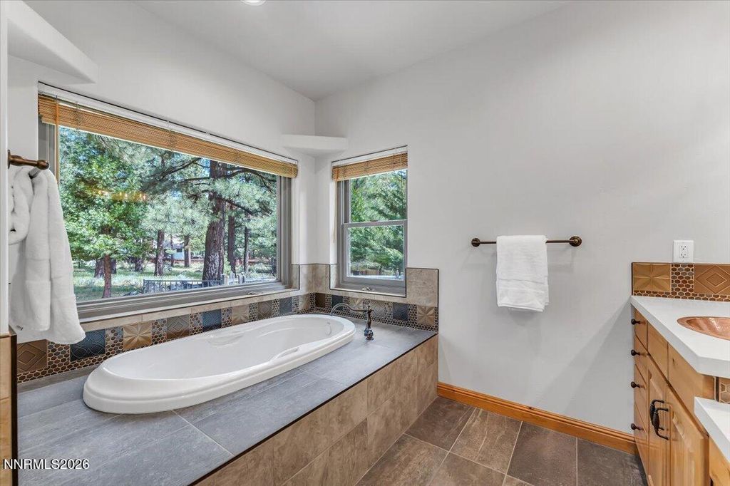 Image 26 of property listing at 16470 Snow Flower Drive, Reno, NV 89511