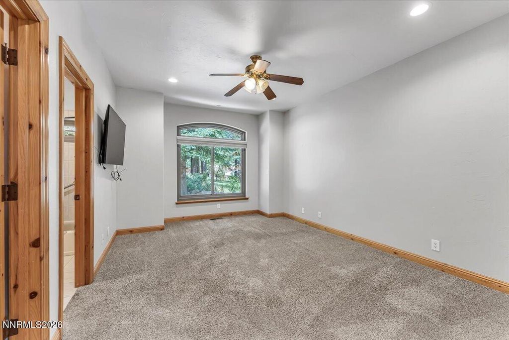 Image 28 of property listing at 16470 Snow Flower Drive, Reno, NV 89511