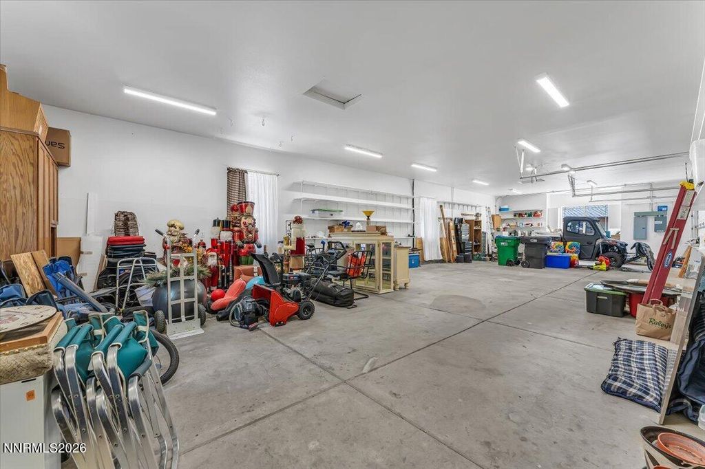Image 39 of property listing at 16470 Snow Flower Drive, Reno, NV 89511