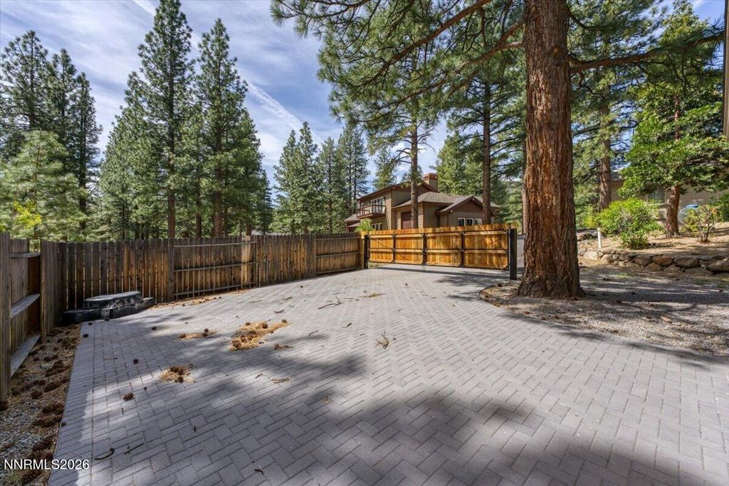 Image 48 of property listing at 16470 Snow Flower Drive, Reno, NV 89511