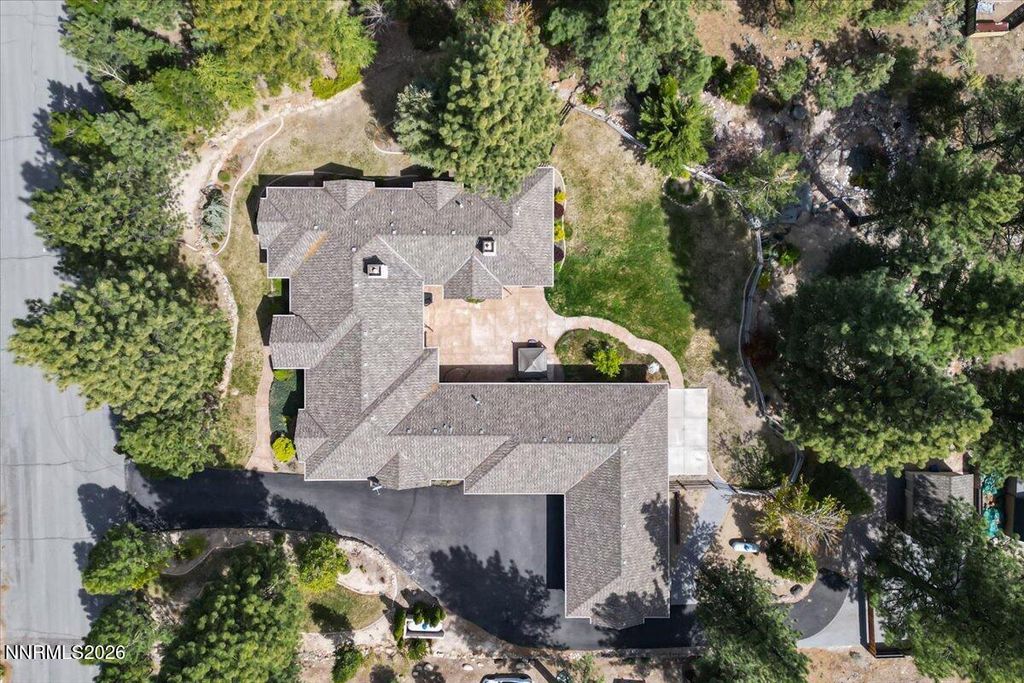 Image 62 of property listing at 16470 Snow Flower Drive, Reno, NV 89511