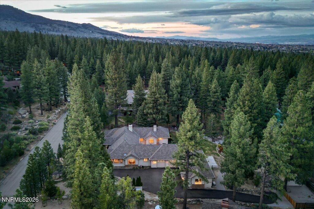 Image 78 of property listing at 16470 Snow Flower Drive, Reno, NV 89511