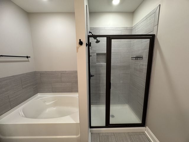 405 Andean Ct, Clarksville, TN 37040