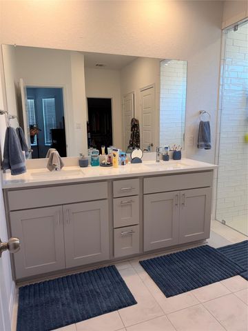 3223 Field Thistle, New Braunfels, TX 78130