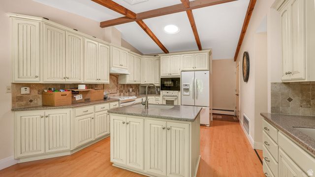 412 S 100 E, Salem, UT 84653