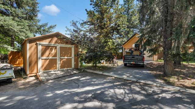 412 S 100 E, Salem, UT 84653