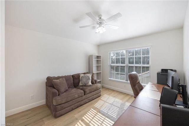5693 Heron LN 508, Naples, FL 34110