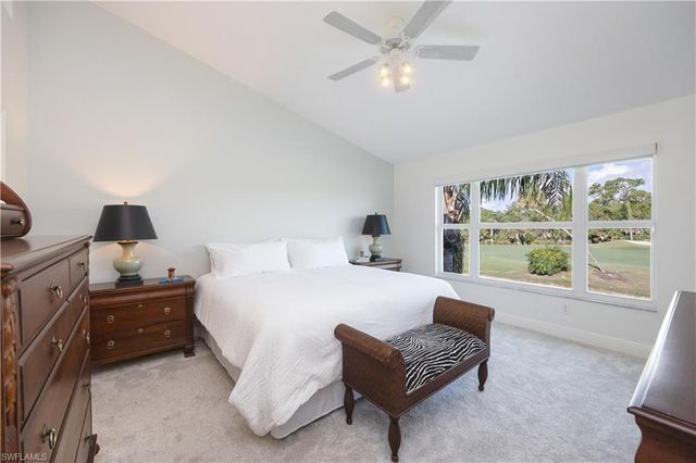 5693 Heron LN 508, Naples, FL 34110