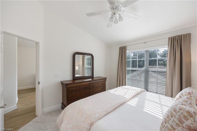 5693 Heron LN 508, Naples, FL 34110