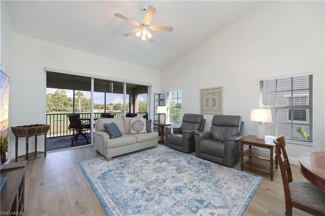 5693 Heron LN 508, Naples, FL 34110