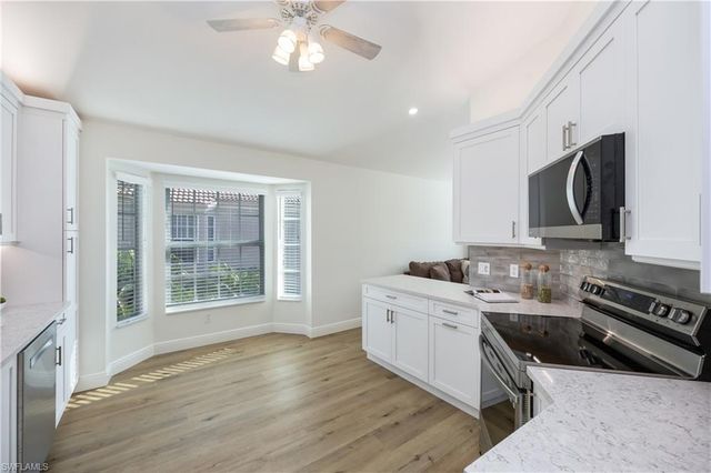 5693 Heron LN 508, Naples, FL 34110