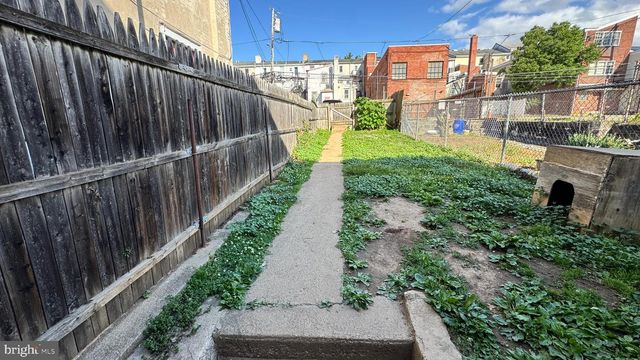 526 CHERRY ST, Norristown, PA 19401