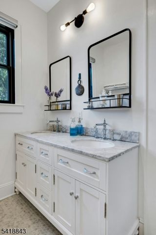 99 Macculloch Ave, Morristown Town, NJ 07960