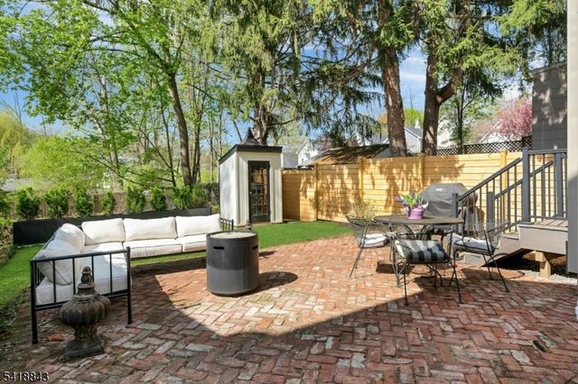 99 Macculloch Ave, Morristown Town, NJ 07960