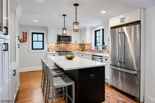 99 Macculloch Ave, Morristown Town, NJ 07960