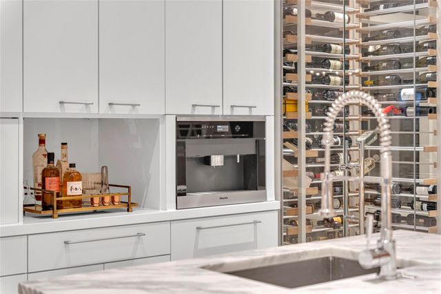 2608 Barbara Lane, West University Place, TX 77005