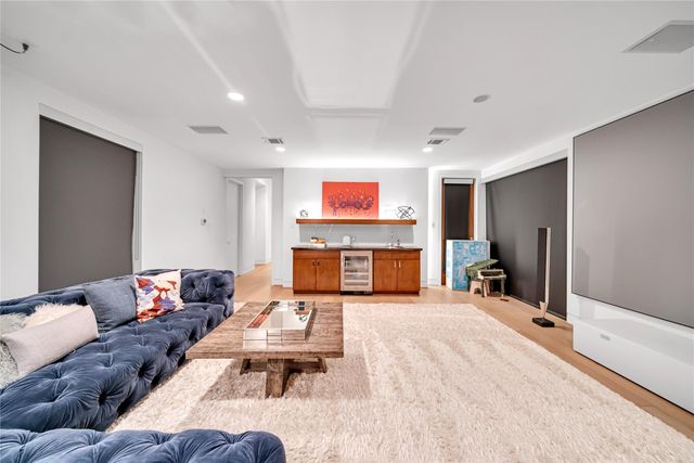 2608 Barbara Lane, West University Place, TX 77005