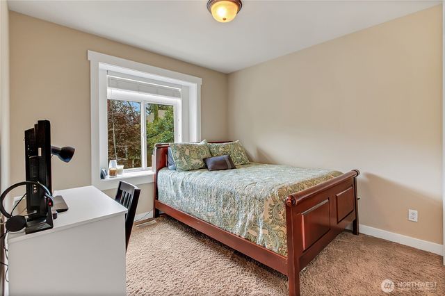 6408 86th Avenue W, University Place, WA 98467