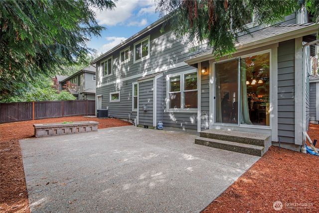 6408 86th Avenue W, University Place, WA 98467
