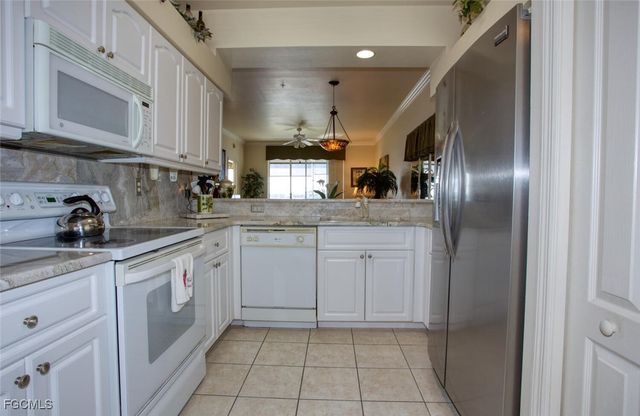 8056 Queen Palm LN 644, Fort Myers, FL 33966