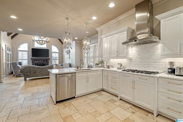 1484 SCOUT RIDGE DRIVE, Hoover, AL 35226