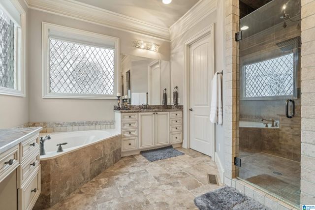 1484 SCOUT RIDGE DRIVE, Hoover, AL 35226