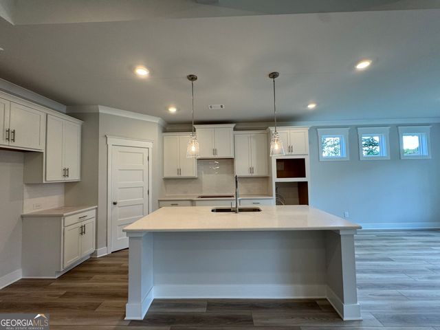 309 Rosewood Park Drive, Hoschton, GA 30548