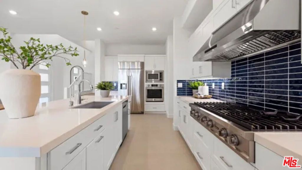 147 Sawbuck, Irvine, CA 92618 — photo 4