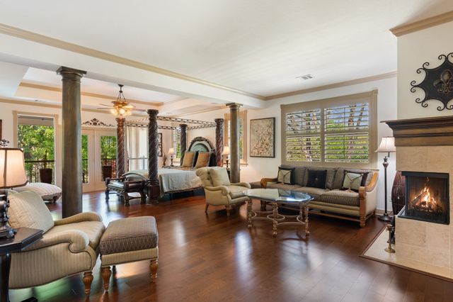 710 Deer Hollow Boulevard, Southlake, TX 76092