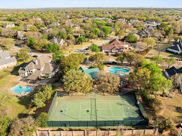 710 Deer Hollow Boulevard, Southlake, TX 76092