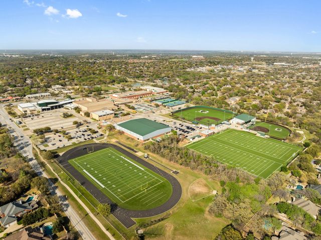 710 Deer Hollow Boulevard, Southlake, TX 76092