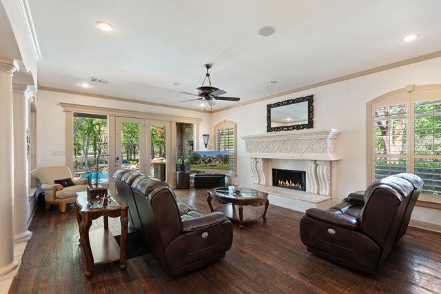 710 Deer Hollow Boulevard, Southlake, TX 76092