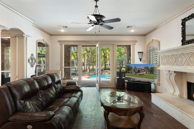 710 Deer Hollow Boulevard, Southlake, TX 76092
