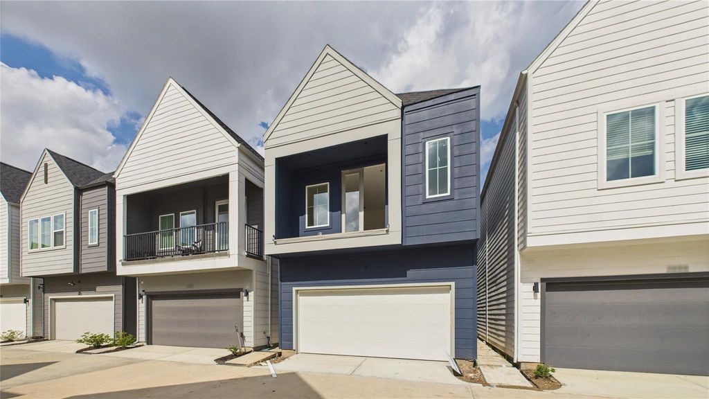 3008 Jensen Springs Lane, Houston, TX 77026