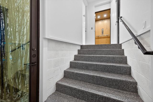 94 W DAVIS BOULEVARD, Tampa, FL 33606