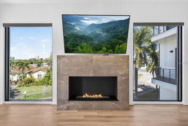 94 W DAVIS BOULEVARD, Tampa, FL 33606