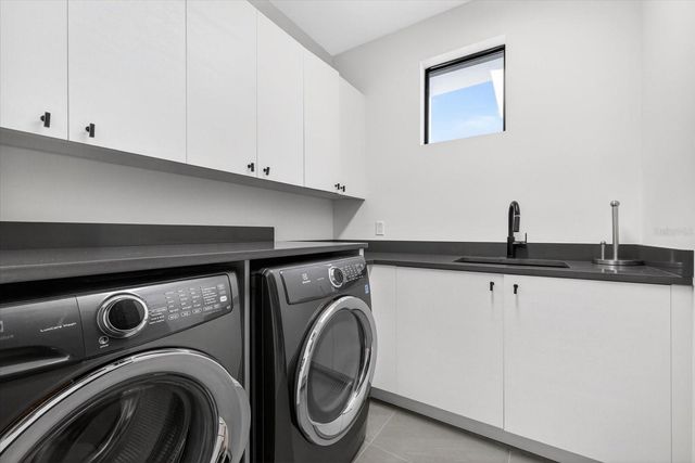 94 W DAVIS BOULEVARD, Tampa, FL 33606