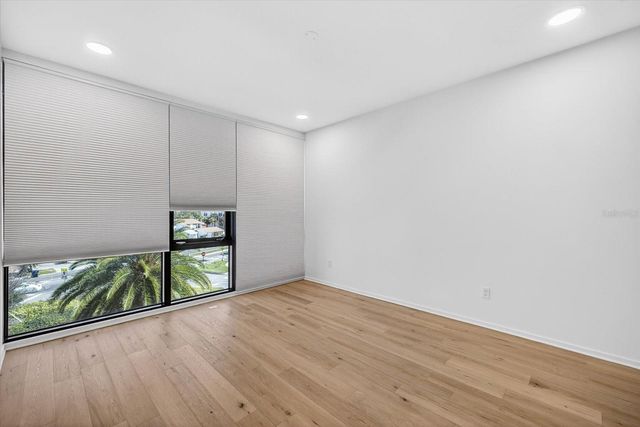 94 W DAVIS BOULEVARD, Tampa, FL 33606