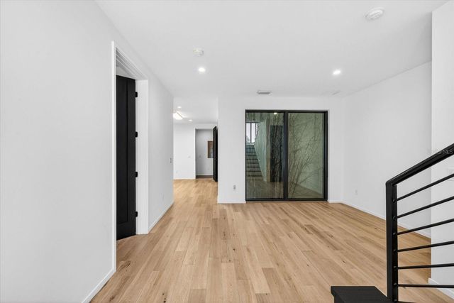 94 W DAVIS BOULEVARD, Tampa, FL 33606