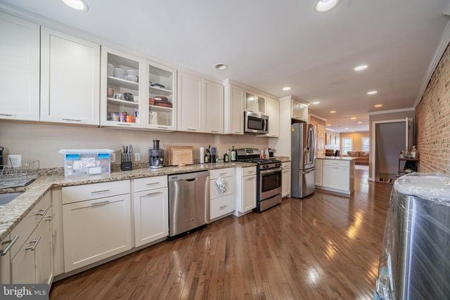 772 W CROSS ST, Baltimore, MD 21230