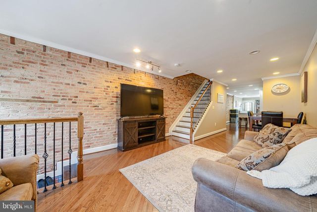 772 W CROSS ST, Baltimore, MD 21230