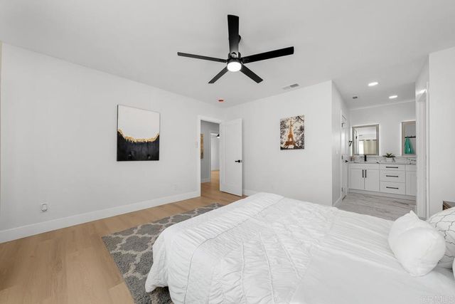 7118 Stanford Ave., La Mesa, CA 91942