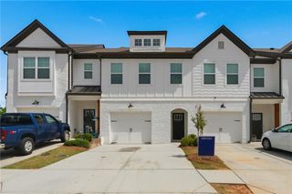 82 Auburn Run Lane, Auburn, GA 30011